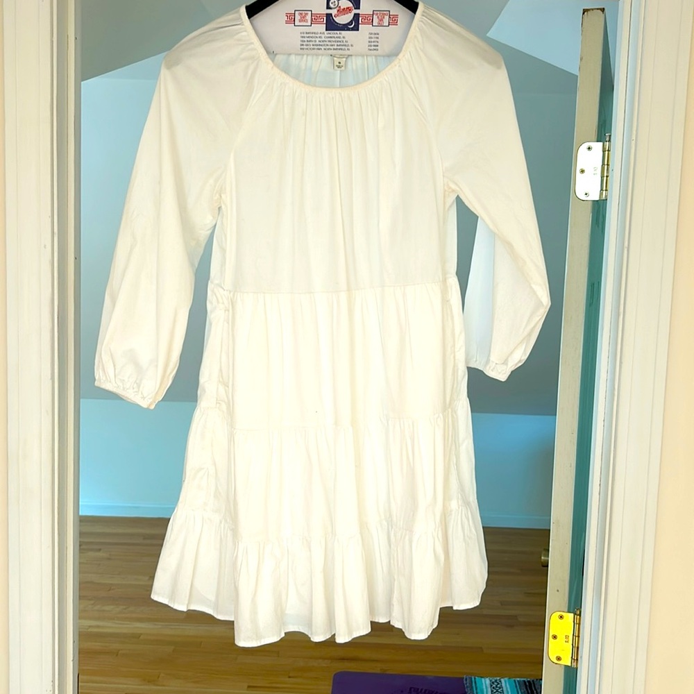 Never worn- JCREW white ruffle dress with pockets